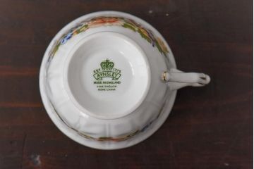 中古　AYNSLEY(エインズレイ)　コテージガーデン　色彩豊かなカップ&ソーサー2客セット