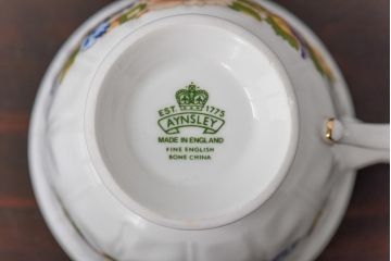 中古　AYNSLEY(エインズレイ)　コテージガーデン　色彩豊かなカップ&ソーサー2客セット