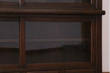 アンティーク家具　和製アンティーク　大正ロマンな雰囲気漂う二段重ね戸棚(キャビネット、収納棚、食器棚、ショーケース)