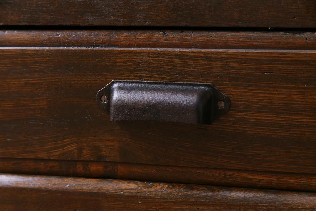 アンティーク家具　和製アンティーク　大正ロマンな雰囲気漂う二段重ね戸棚(キャビネット、収納棚、食器棚、ショーケース)