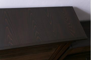 アンティーク家具　和製アンティーク　大正ロマンな雰囲気漂う二段重ね戸棚(キャビネット、収納棚、食器棚、ショーケース)