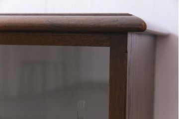 中古　神戸洋家具　永田良介商店　ガラスケースを兼ねたキャスター付きサイドテーブル(ディスプレイケース、サイドキャビネット)