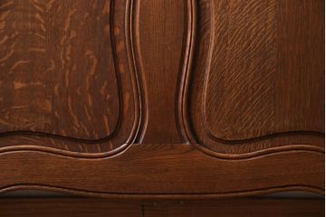 アンティーク家具　フランスアンティーク　オーク材　曲線を描いた優雅なデザインのベッドフレーム