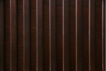 アンティーク家具　和製アンティーク　ヒノキ・ケヤキ材　細部のつくり込みが魅力の上品な関西帳場箪笥(収納棚、時代箪笥)