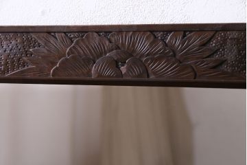 ヴィンテージ家具　ビンテージ　伝統工芸　軽井沢彫り　大輪の牡丹が目を引くドレッサー(鏡台)