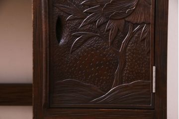 ヴィンテージ家具　ビンテージ　伝統工芸　軽井沢彫り　大輪の牡丹が目を引くドレッサー(鏡台)