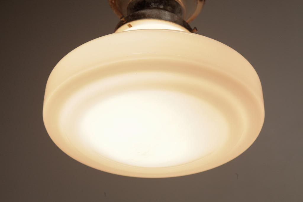 和製アンティーク　戦前　まるみのあるフォルムがレトロなガラスシェード照明(天井照明)