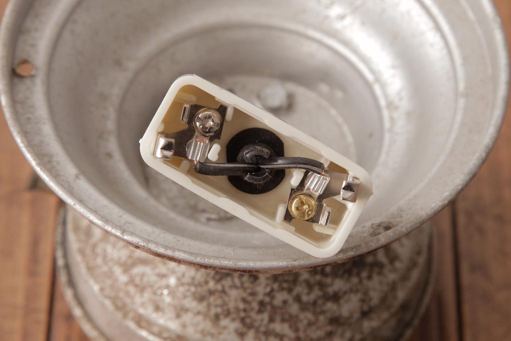 和製アンティーク　戦前　まるみのあるフォルムがレトロなガラスシェード照明(天井照明)