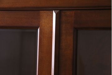 中古　松本民芸家具　E型特注書棚　クラシカルな雰囲気が品のあるブックケース(本箱)(定価約63万円)