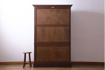 中古　松本民芸家具　E型特注書棚　クラシカルな雰囲気が品のあるブックケース(本箱)(定価約63万円)