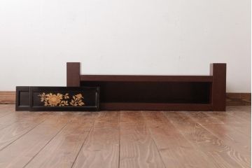 中古　宗峰作　乾漆　石目塗り　牡丹と菊の蒔絵が気品溢れる置き床(置床、ローボード)(定価約26万円)