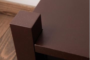 中古　宗峰作　乾漆　石目塗り　牡丹と菊の蒔絵が気品溢れる置き床(置床、ローボード)(定価約26万円)