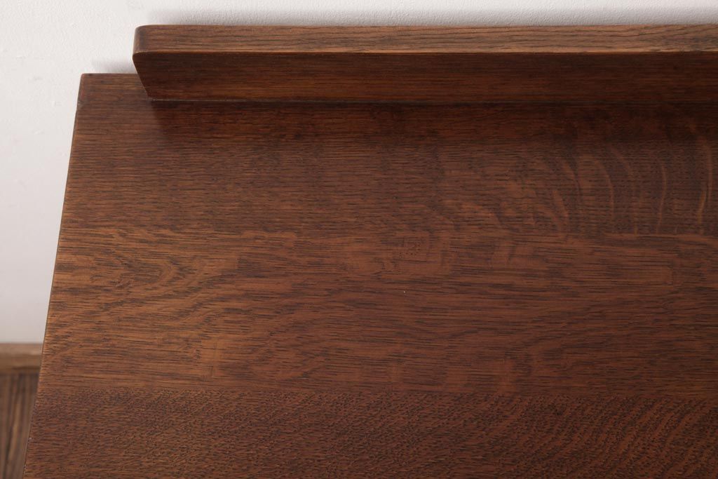 中古　アメリカ　Stickley(スティックレー、スティックレイ)社　ミッションスタイル　オーク材のぬくもりあふれるサイドチェスト(引き出し)(定価約34万円)