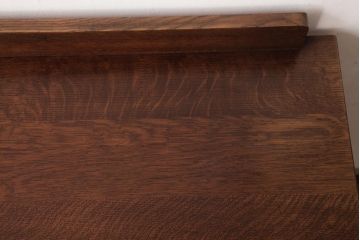 中古　アメリカ　Stickley(スティックレー、スティックレイ)社　ミッションスタイル　オーク材のぬくもりあふれるサイドチェスト(引き出し)(定価約34万円)