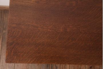 中古　アメリカ　Stickley(スティックレー、スティックレイ)社　ミッションスタイル　オーク材のぬくもりあふれるサイドチェスト(引き出し)(定価約34万円)