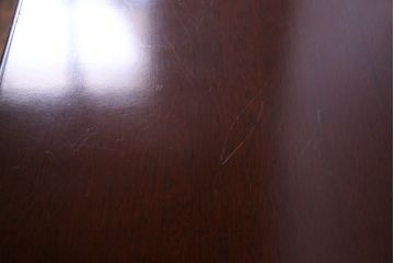 中古　神戸洋家具　メープル不二屋　高級感あふれるデザインのサイドボード(収納棚)(定価約48万円)