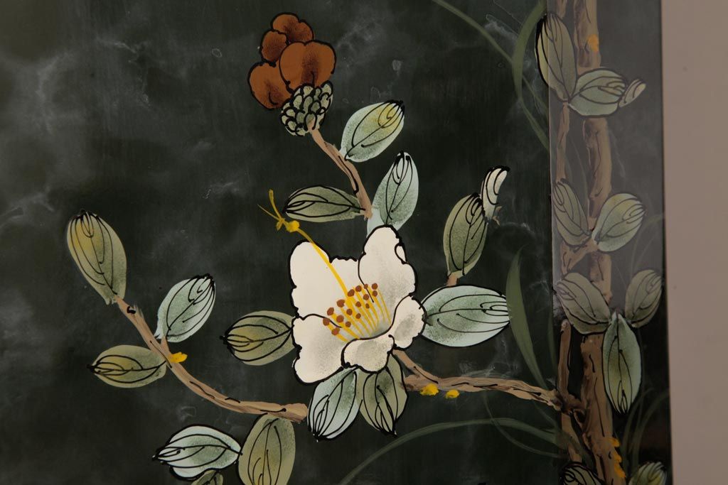 中古　中国家具　花鳥図　芸術的な意匠の縦長チェスト(引き出し、タンス)