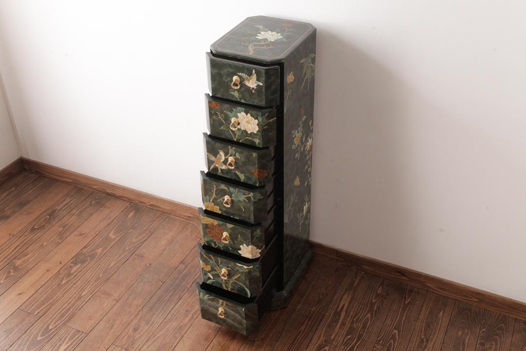 中古　中国家具　花鳥図　芸術的な意匠の縦長チェスト(引き出し、タンス)