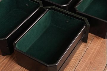 中古　中国家具　花鳥図　芸術的な意匠の縦長チェスト(引き出し、タンス)