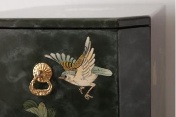 中古　中国家具　花鳥図　芸術的な意匠の縦長チェスト(引き出し、タンス)