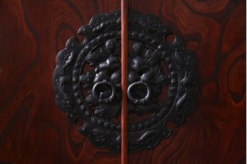 中古　伝統民芸　岩谷堂箪笥　みちのく8号　荘厳な佇まいが魅力的なワードローブ(洋服タンス)