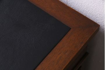 中古美品　DREXEL HERITAGE JAPAN(ドレクセルヘリテイジ・ジャパン)　Triune(トライユン)　デスク(机、在宅ワーク、在宅用)(定価約75万円)