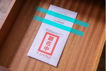 ヴィンテージ家具　ビンテージ　希少品!　ローズウッド材　直線的なフォルムが格好良い両袖デスク(机、在宅ワーク、在宅用ワークデスク)