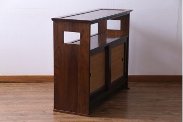 ビンテージ　民芸家具　ケヤキ材　作り込みが丁寧な茶箪笥(茶棚、収納棚、戸棚、ヴィンテージ)(R-034967)