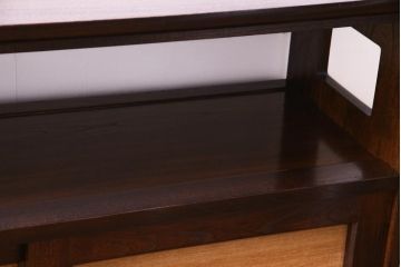 ビンテージ　民芸家具　ケヤキ材　作り込みが丁寧な茶箪笥(茶棚、収納棚、戸棚、ヴィンテージ)(R-034967)