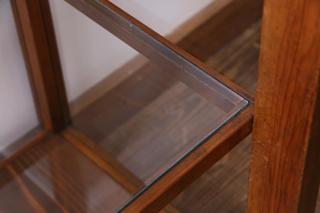 レトロ家具　昭和レトロ　ヒノキ材　シンプルな木枠が味わい深いガラスケース(ショーケース、陳列棚)