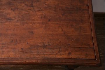 アンティーク家具　フランスアンティーク　パイン材　使い込まれた風格の漂うキャスター付きテーブル(デスク、在宅ワーク、在宅用カフェテーブル)