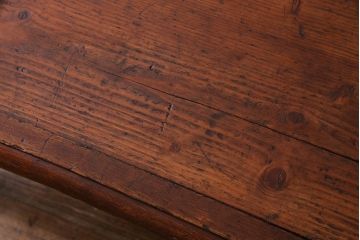 アンティーク家具　フランスアンティーク　パイン材　使い込まれた風格の漂うキャスター付きテーブル(デスク、在宅ワーク、在宅用カフェテーブル)