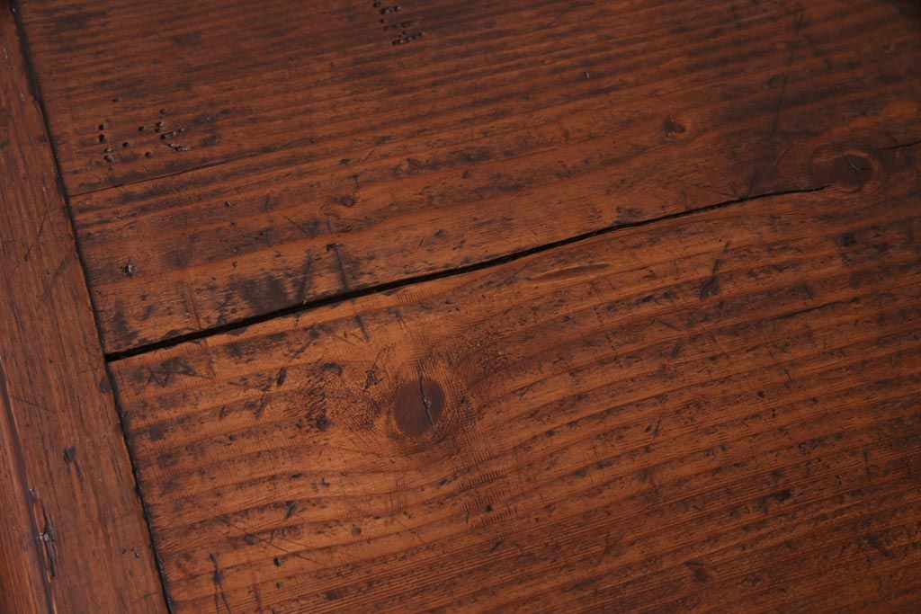 アンティーク家具　フランスアンティーク　パイン材　使い込まれた風格の漂うキャスター付きテーブル(デスク、在宅ワーク、在宅用カフェテーブル)