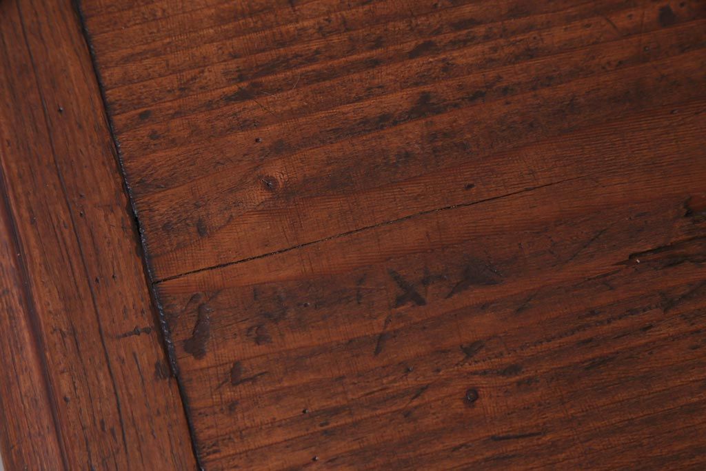 アンティーク家具　フランスアンティーク　パイン材　使い込まれた風格の漂うキャスター付きテーブル(デスク、在宅ワーク、在宅用カフェテーブル)