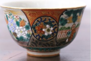 和製アンティーク　九谷焼　九谷庄三　色絵　牡丹と僧侶　茶器セット(急須、湯冷まし、湯呑み)