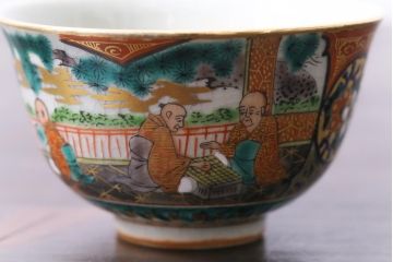和製アンティーク　九谷焼　九谷庄三　色絵　牡丹と僧侶　茶器セット(急須、湯冷まし、湯呑み)