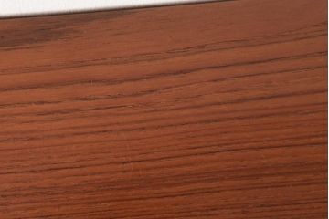 ヴィンテージ家具　北欧ビンテージ　AVALON　モダンな雰囲気漂う個性的な取っ手のチェスト(引き出し、サイドボード)(1)