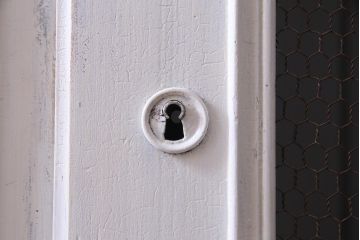 アンティーク家具　フランスアンティーク　パイン材　自慢のインテリアにおすすめ!大型のグリアージュキャビネット(ワードローブ)
