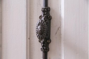 アンティーク家具　フランスアンティーク　パイン材　自慢のインテリアにおすすめ!大型のグリアージュキャビネット(ワードローブ)