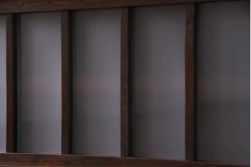 ラフジュ工房オリジナル　引き出し付きのデザインが素敵な古建具リメイクのテレビボード(ローボード)