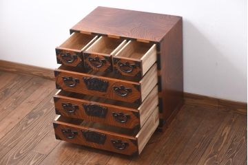 中古　伝統民芸　岩谷堂箪笥　NO.89　桐紋　金剛型小タンス(小箪笥、チェスト)(定価約25万円)