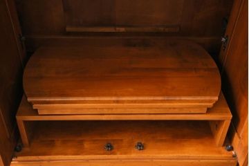 中古　ETHAN ALLEN(イーセンアーレン)　Contry Crossings　テレビキャビネット(AVボード、収納棚)