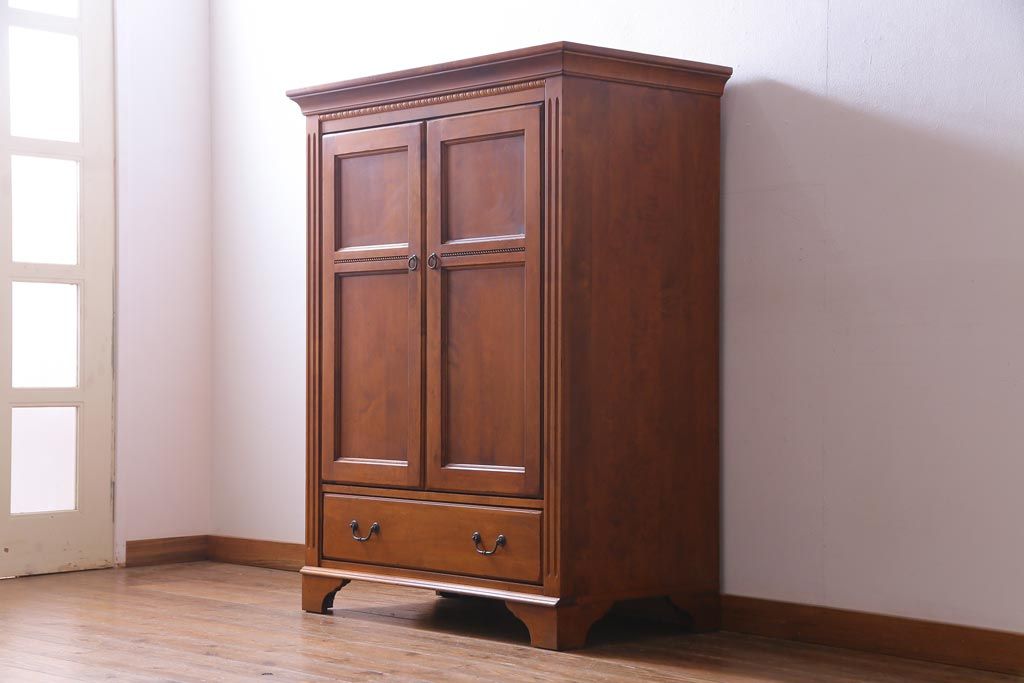 中古　ETHAN ALLEN(イーセンアーレン)　Contry Crossings　テレビキャビネット(AVボード、収納棚)