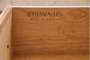 中古　ETHAN ALLEN(イーセンアーレン)　Contry Crossings　テレビキャビネット(AVボード、収納棚)