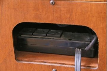 中古　ETHAN ALLEN(イーセンアーレン)　Contry Crossings　テレビキャビネット(AVボード、収納棚)