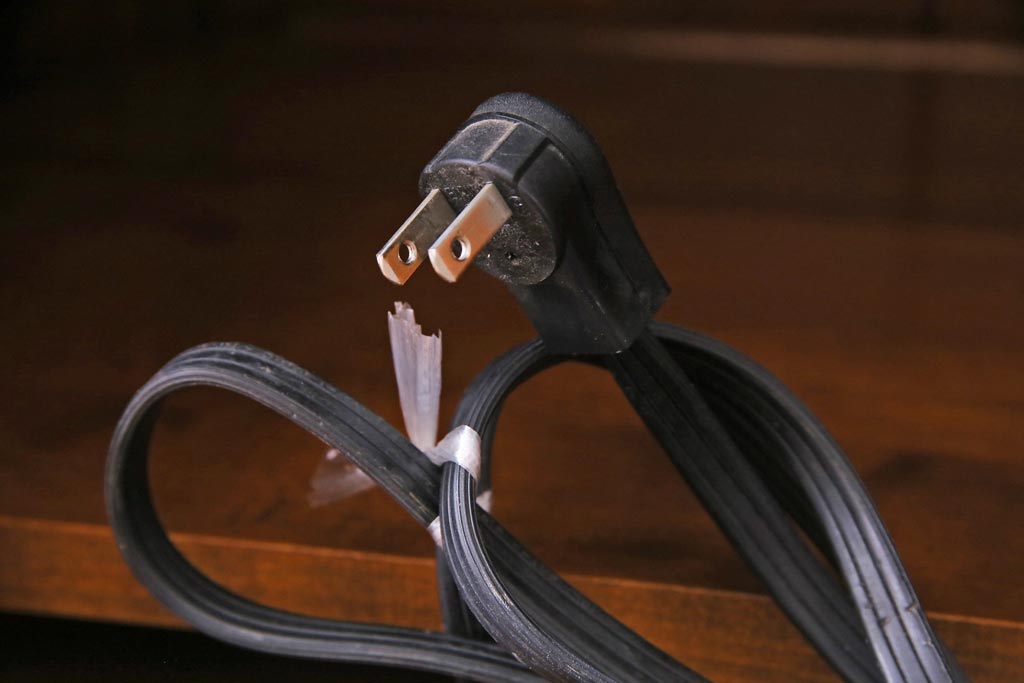 中古　ETHAN ALLEN(イーセンアーレン)　Contry Crossings　テレビキャビネット(AVボード、収納棚)