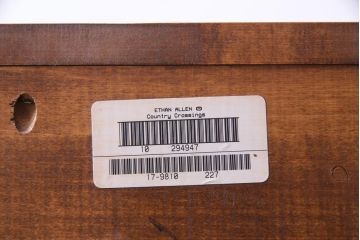 中古　ETHAN ALLEN(イーセンアーレン)　Contry Crossings　テレビキャビネット(AVボード、収納棚)