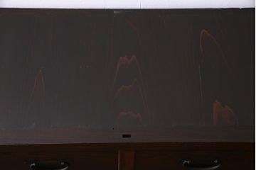 アンティーク家具　和製アンティーク　前面ケヤキ材　鮮明な杢目の引き出しが並んだ箪笥(サイドボード、チェスト)