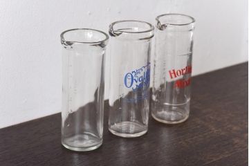 アンティーク雑貨 イギリスアンティーク Ovaltine(オバルチン) Horlicks(ホーリックス) レトロな雰囲気が可愛らしいミキサーボトル3個セット(ガラスボトル、瓶、一輪挿し)
