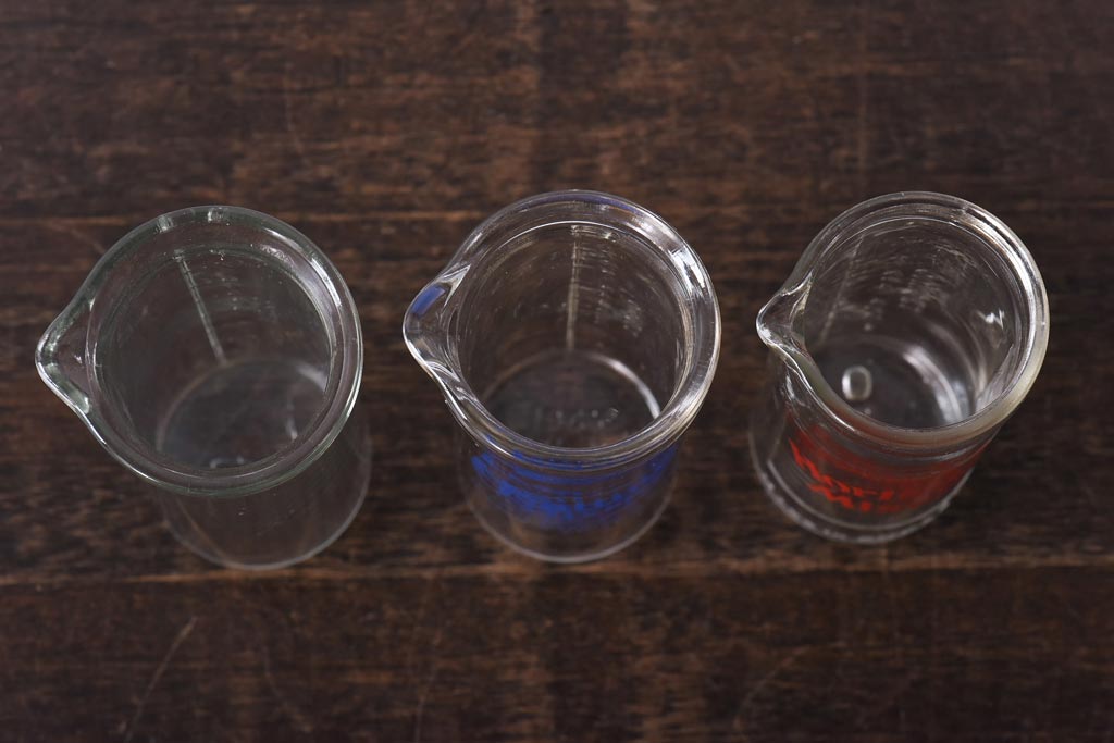 アンティーク雑貨 イギリスアンティーク Ovaltine(オバルチン) Horlicks(ホーリックス) レトロな雰囲気が可愛らしいミキサーボトル3個セット(ガラスボトル、瓶、一輪挿し)